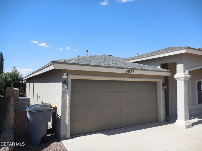 Foto del edificio - 4925 Copper Ranch Ave