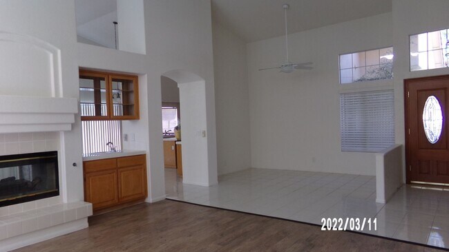 Foto del edificio - 252 Paseo Del Lago Cir