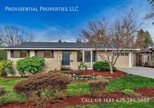 Building Photo - 10932 NE 60th St