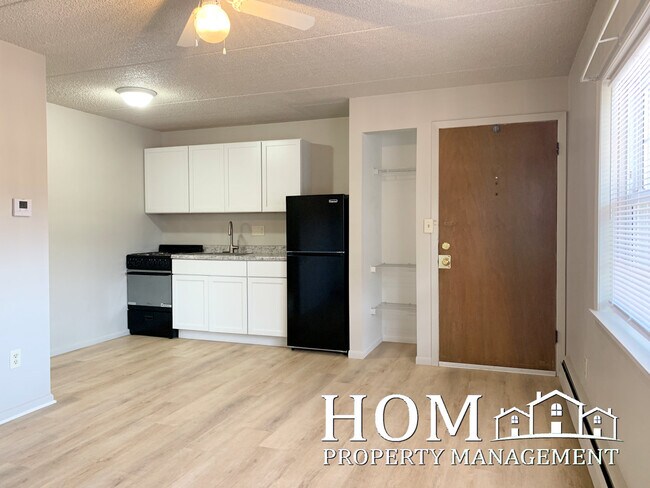 Foto del edificio - 107 E Liberty St