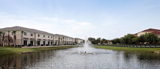 Foto del edificio - 2844 SW 81st Terrace