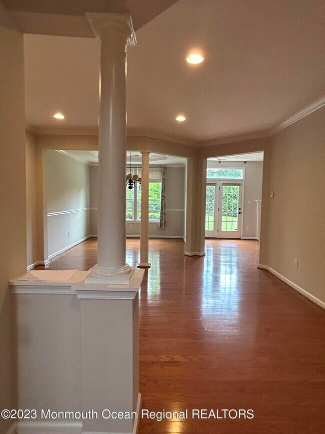 Foto del edificio - 31 Oak Leaf Ln