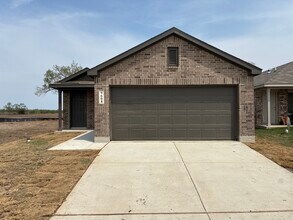 Building Photo - 9760 Garnet Grv