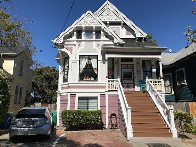 Foto del edificio - 1405 Caroline