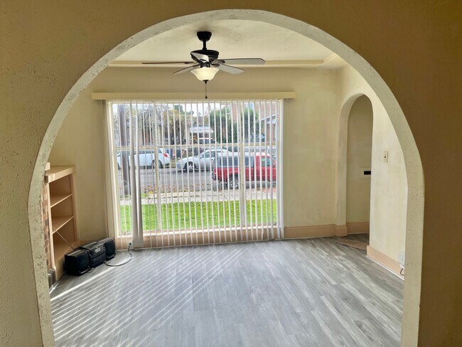 Foto del edificio - 772 Sunset Blvd