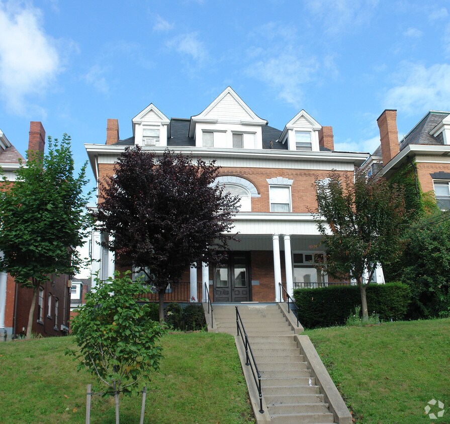 Foto del edificio - 326 S Graham Ave
