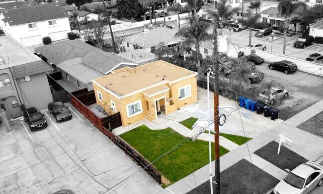 Building Photo - 520 Glover Ave