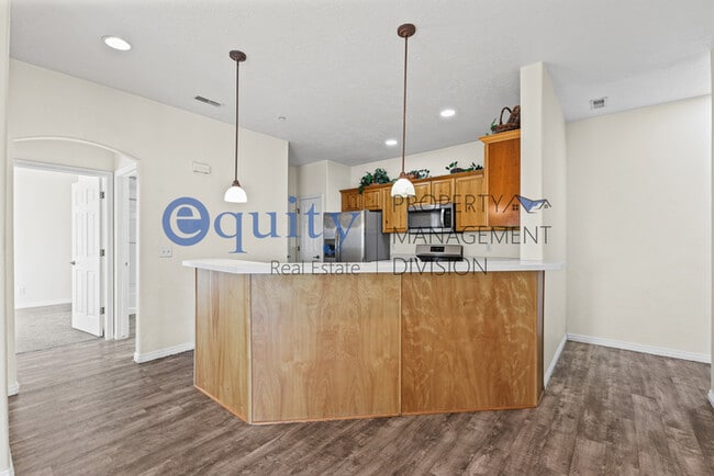 Building Photo - 1174 Meadow Fork Rd