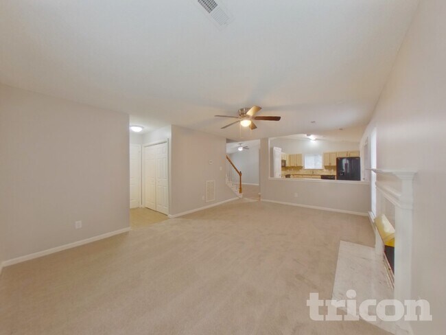 Foto del edificio - 7948 Travers Run Dr