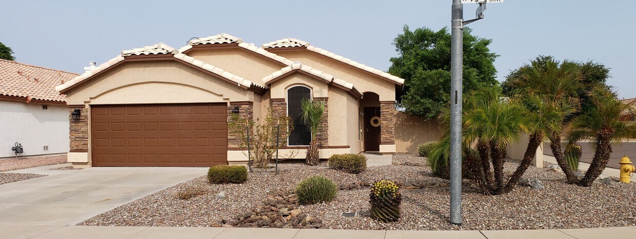 Primary Photo - 20469 N 95th Dr