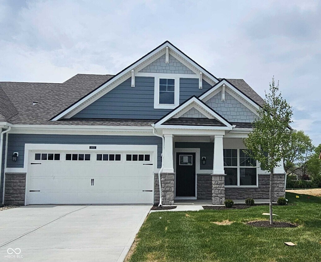 Foto principal - 16819 Cattle Holw Ln