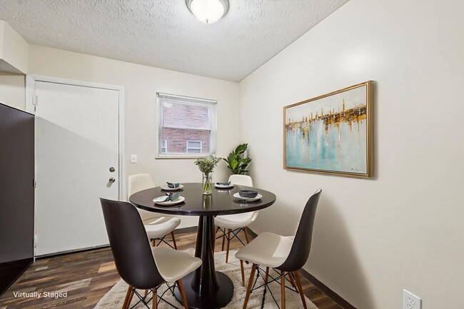 Interior Photo - Pinecrest Village