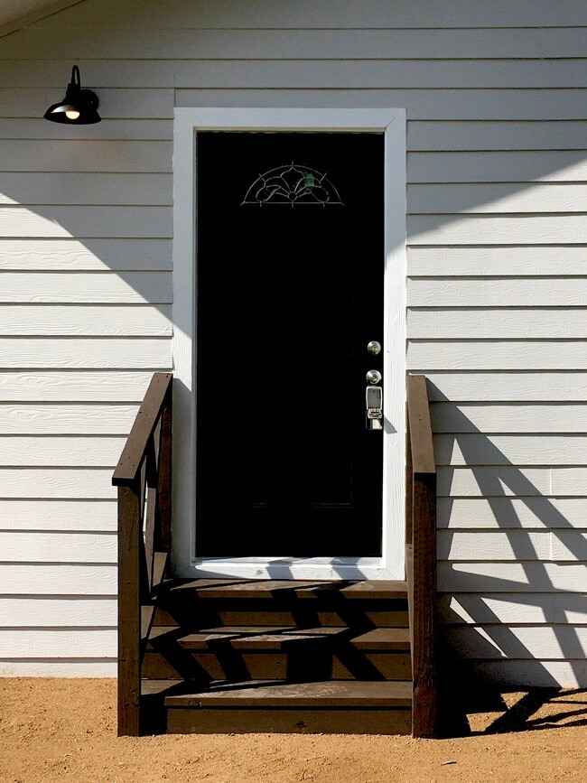 Building Photo - 5131 Wildflower Dr