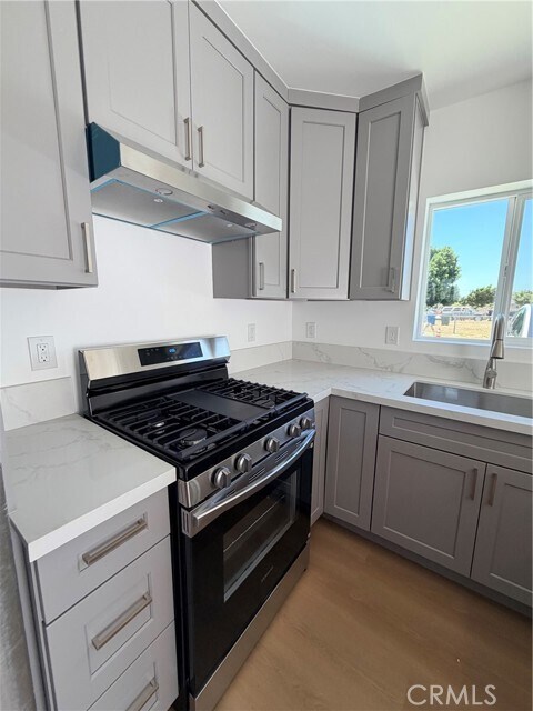 Foto del edificio - 8602 Springer St