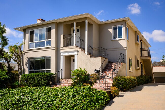 Building Photo - 1763 Kelton Ave