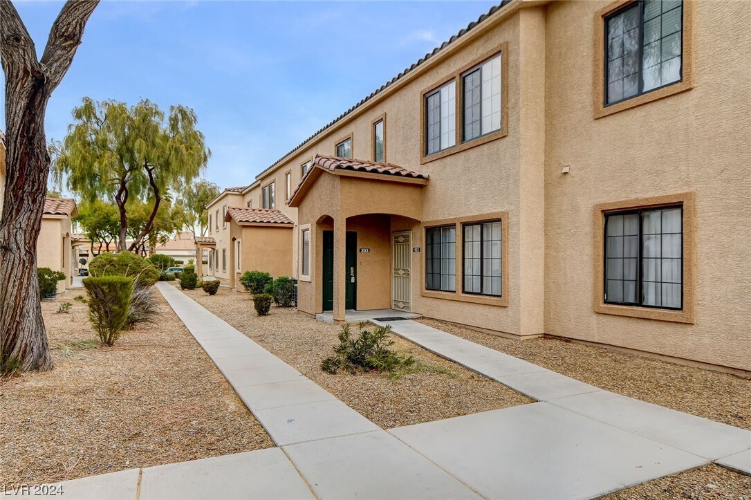 2181 Hussium Hills St Unit 203, Las Vegas, NV 89108 Condo for Rent in