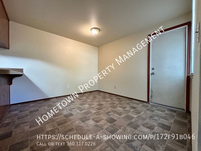 Foto del edificio - 4928 Mt Tahoma Dr SE