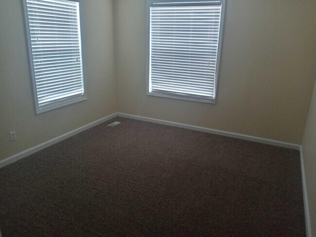 Foto del edificio - 4036 N Capitol Ave