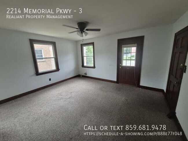 Foto del edificio - 2214 Memorial Pkwy