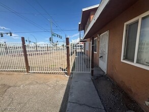 Building Photo - 5248 Pebble Beach Blvd