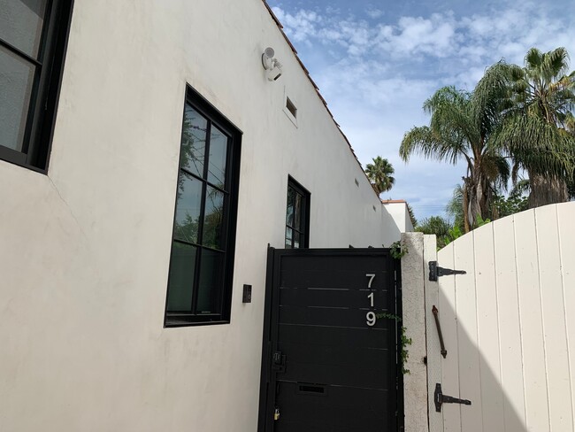 Photo - 719 N Formosa Ave House
