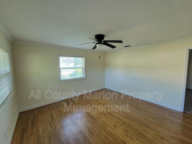 Foto del edificio - 6027 SE Cypress Rd