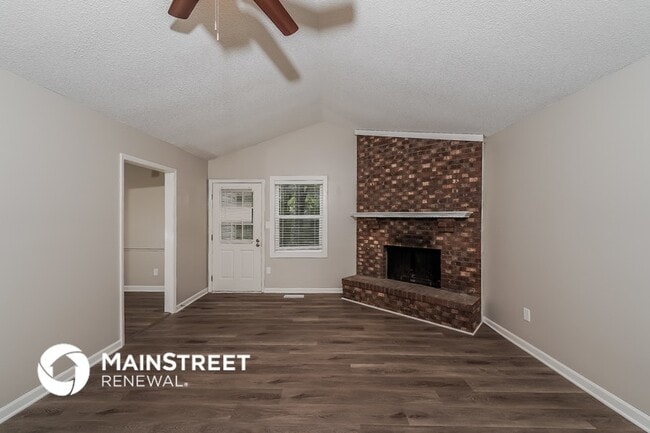 Building Photo - 1729 Tall Oak Cir