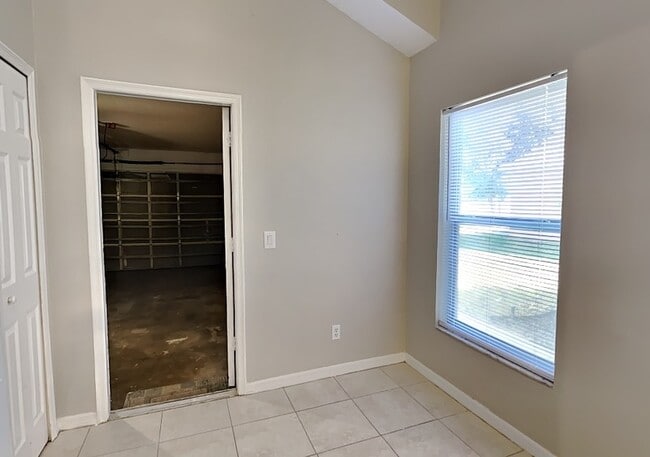 Building Photo - 4114 Boca Woods Dr