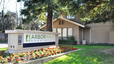 Arbor Walk Photo