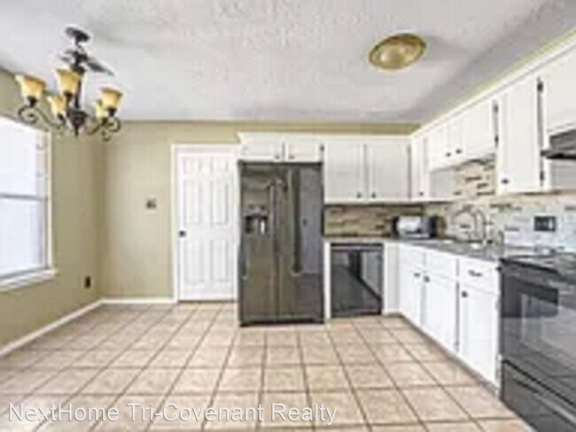 Building Photo - 3 br, 2 bath House - 4104 SW Rolling Hills