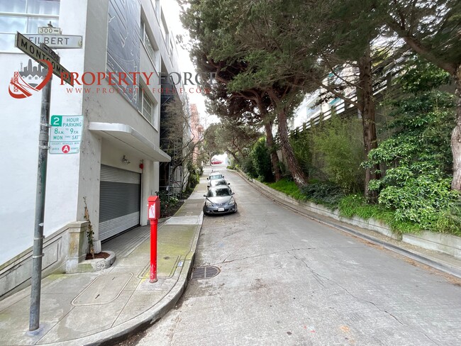 Foto del edificio - 40 Darrell Pl