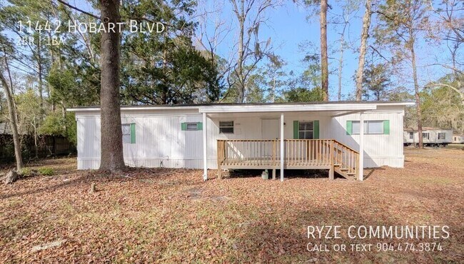 Foto del edificio - 11442 Hobart Blvd