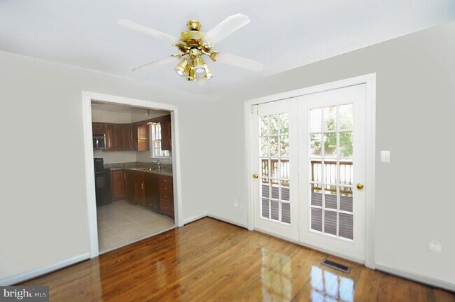 Building Photo - 206 Gretna Green Ct