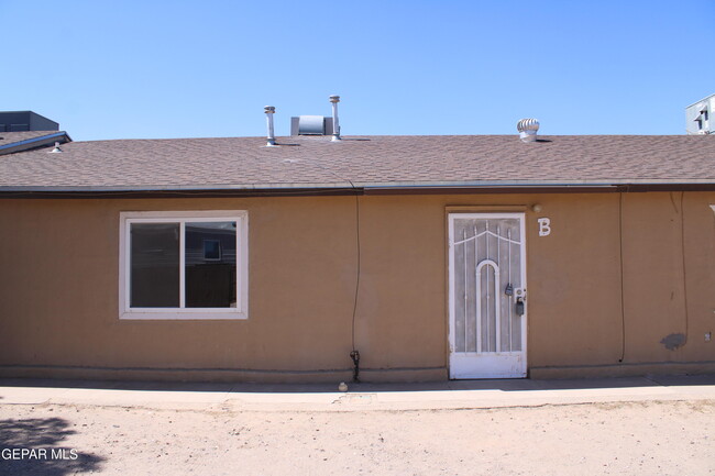 Foto del edificio - 1368 Reid Rd