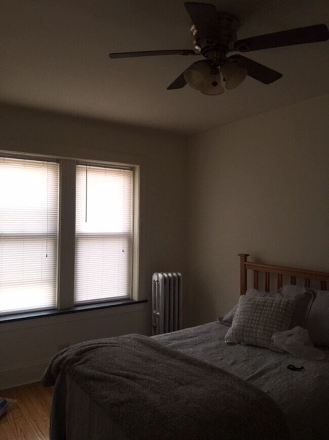 Foto del edificio - One Bedroom Horner Park