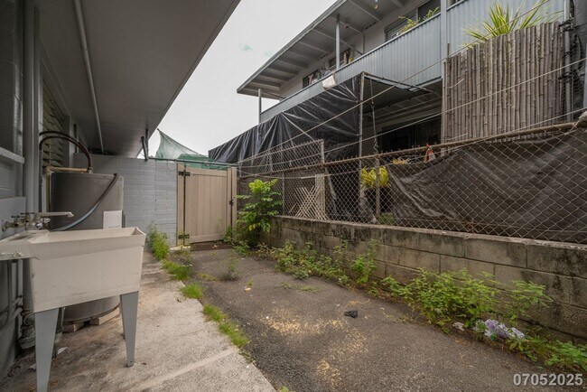 Foto del edificio - Available Now! 2 BD / 1 BA / 1 Parking sta...