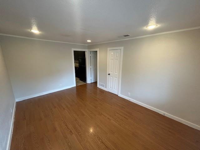 Building Photo - 209 E Linda Dr