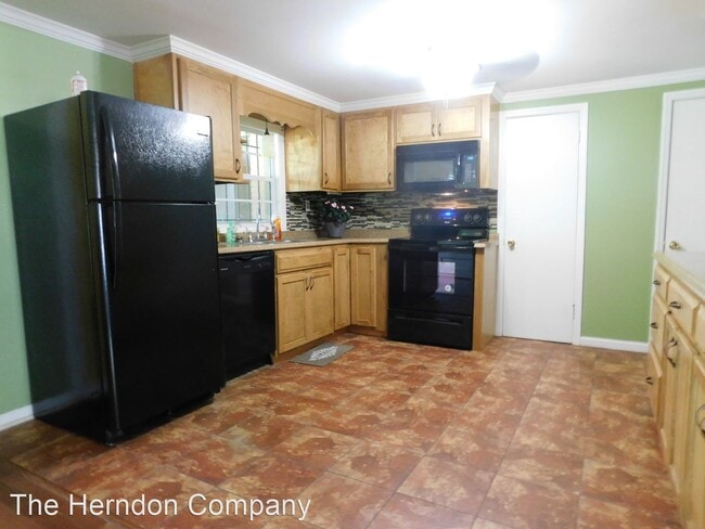 Building Photo - 3 br, 2 bath House - 3804 Old Clyattville ...