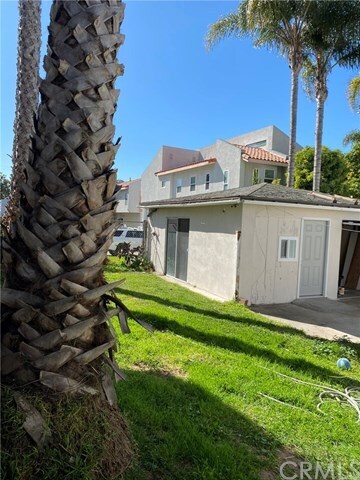 Primary Photo - 713 N Irena Ave