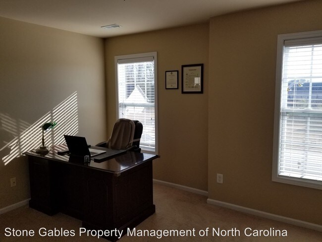 Foto del edificio - 5736 Scarecrow Ct