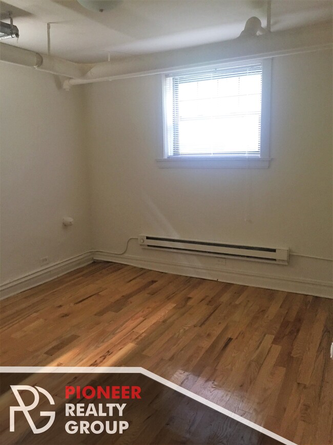 Building Photo - 1311 Dempster St