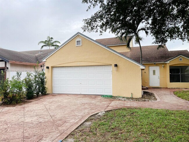 Building Photo - 7941 NW 50th St
