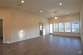 Building Photo - 600 C-Bar Ranch Trl