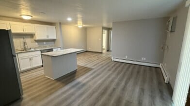 Building Photo - 2730 Humboldt Rd