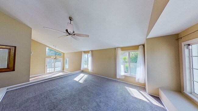 Foto del edificio - 27161 Pinario