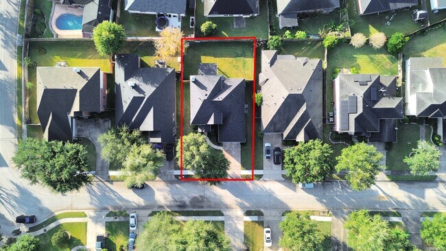 Foto del edificio - 13719 Hartford Ct