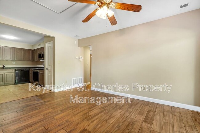 Building Photo - 12818 Portulaca Dr