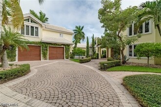 Building Photo - 883 Galleon Dr