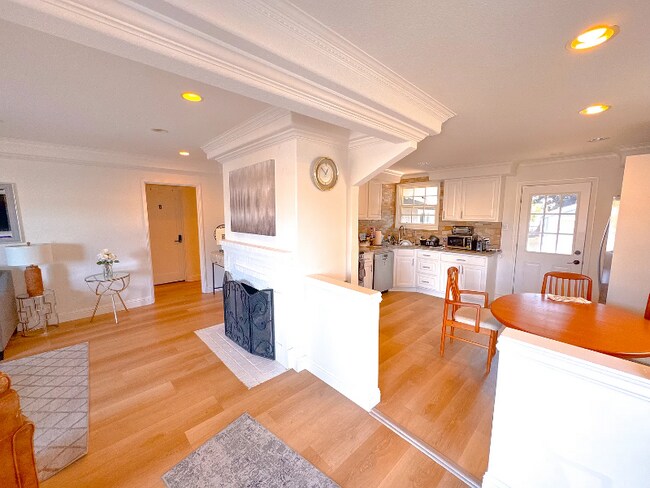 Foto del edificio - 1532 Cypress Ave