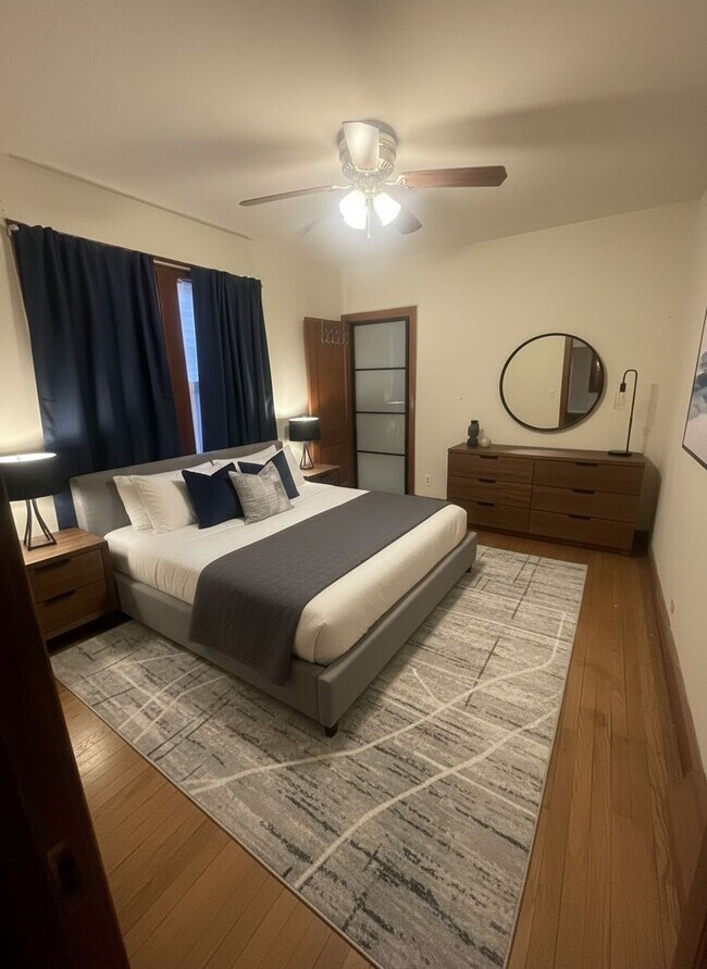 Dormitorio 22 - 10222 S Lafayette Ave